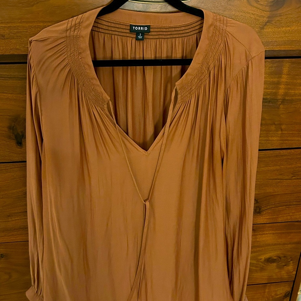 Torrid 2x brown blouse